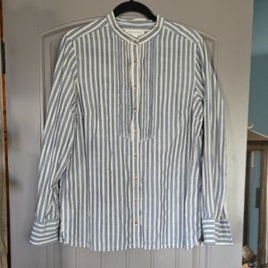 Banana Republic, Classic, Blue/Cream striped Long Sleeve 100% Cotton Shirt